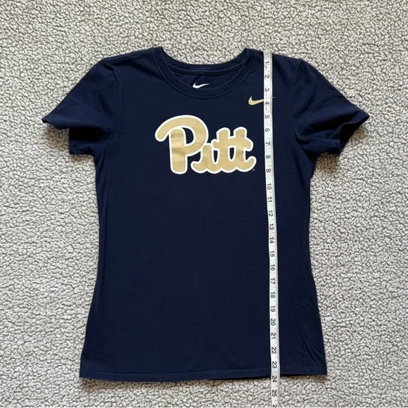 🐰 Nike | LIKE NEW!! Pitt Navy T-Shirt - Picture 6 of 7